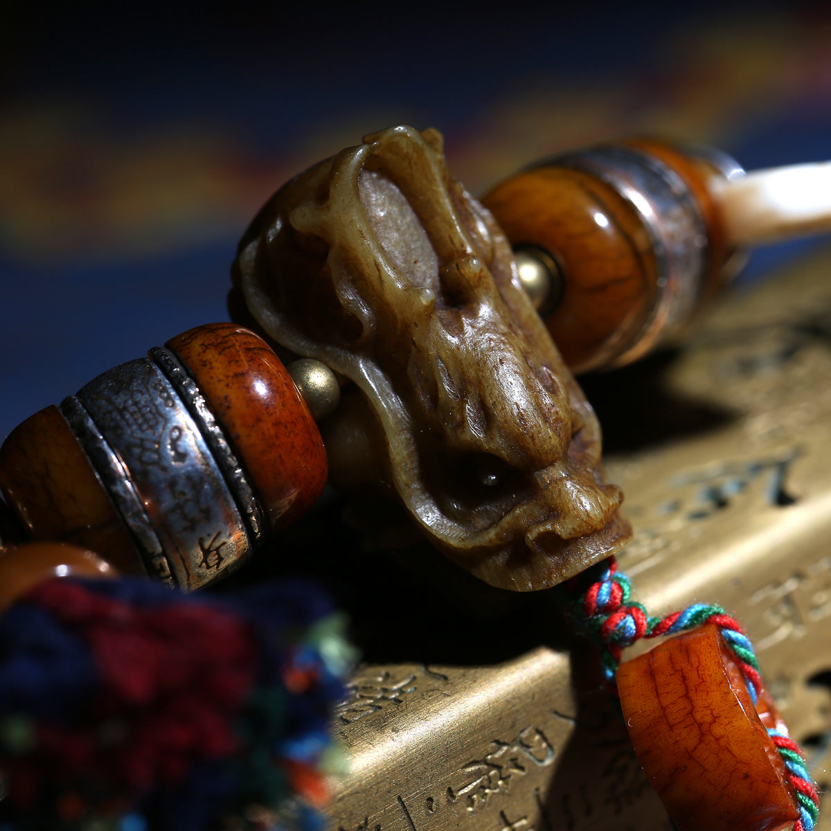 Detail view of Barrel Bead Tibetan Buddhist Bracelet with Metal Bands (5 of 6)