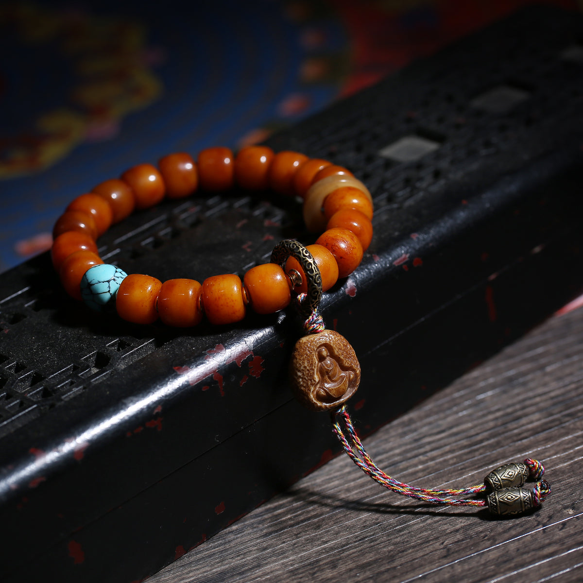 Detail view of Minimalist Amber-Color Buddhist Bead Bracelet (5 of 6)