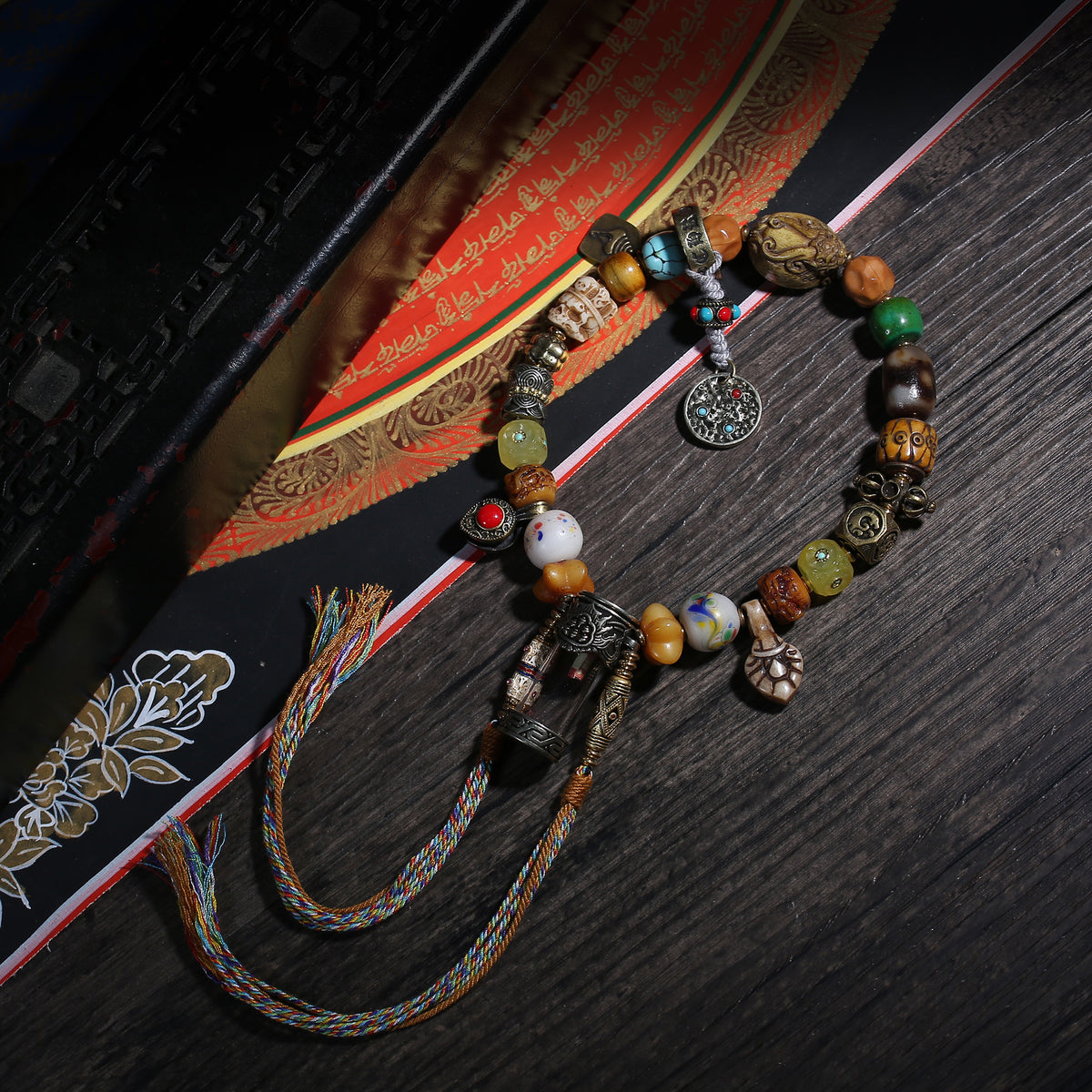 Detail view of Mixed Bead Handheld Tibetan Prayer Beads with Pendant (3 of 6)